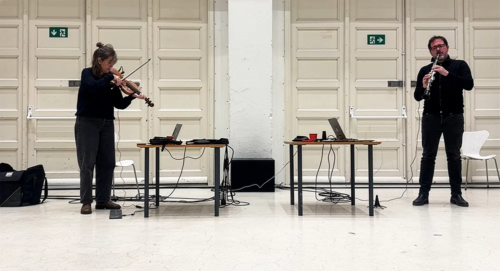 Distributed Agency in Collaborative Improvisation with Intelligent Instruments: A Phenomenological Inquiry