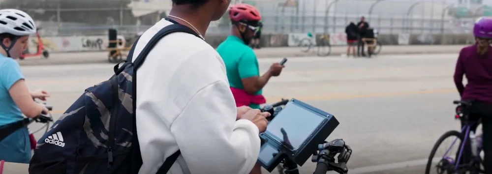 Sonic Interactions as Situated Urban Practice with BIKES